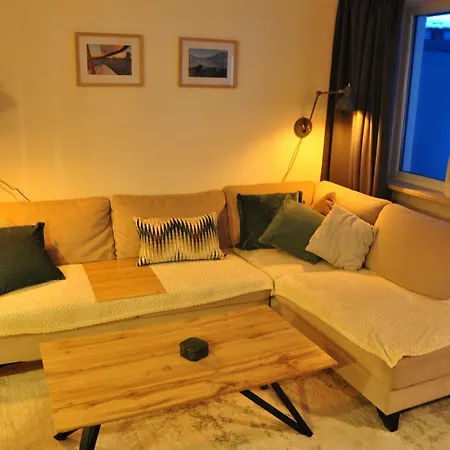 Liesl - Zell Am By Interhome Lejlighed